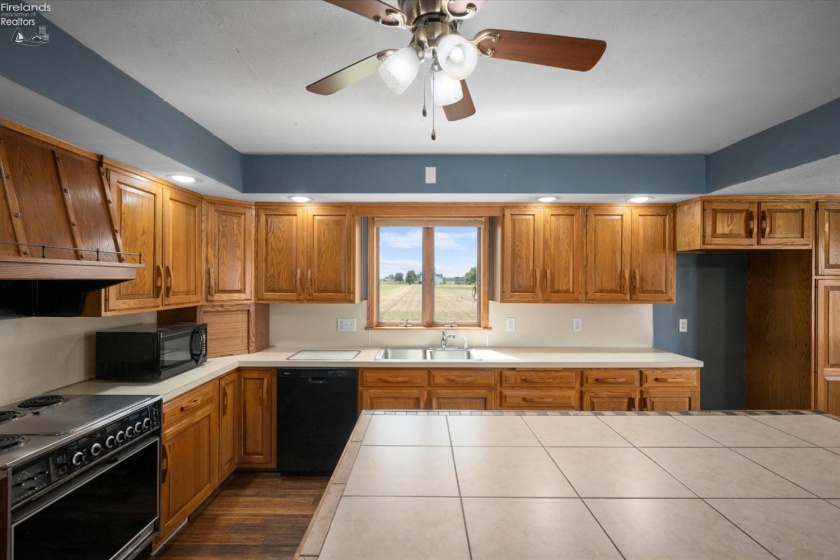 14245 SR 163, Oak Harbor, 43449, 3 Bedrooms Bedrooms, ,1 BathroomBathrooms,Residential,For Sale,SR 163,20262373