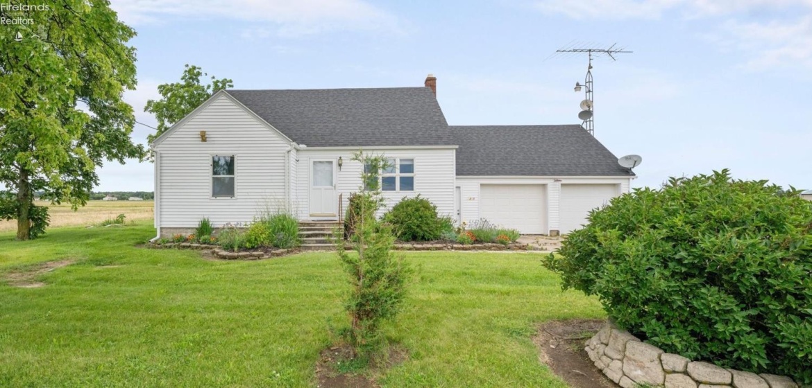 14245 SR 163, Oak Harbor, 43449, 3 Bedrooms Bedrooms, ,1 BathroomBathrooms,Residential,For Sale,SR 163,20262373