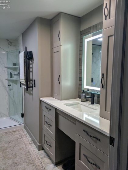 711 Lakeshore Drive, Port Clinton, 43452, 1 Bedroom Bedrooms, ,1 BathroomBathrooms,Residential,For Sale,Lakeshore,20262401