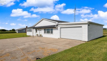 2758 Section Line Road 30 South, Willard, 44890, 3 Bedrooms Bedrooms, ,2 BathroomsBathrooms,Residential,For Sale,Section Line Road 30 South,20262402