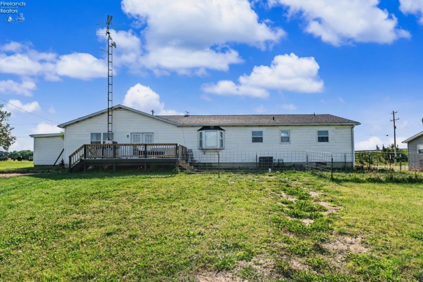 2758 Section Line Road 30 South, Willard, 44890, 3 Bedrooms Bedrooms, ,2 BathroomsBathrooms,Residential,For Sale,Section Line Road 30 South,20262402