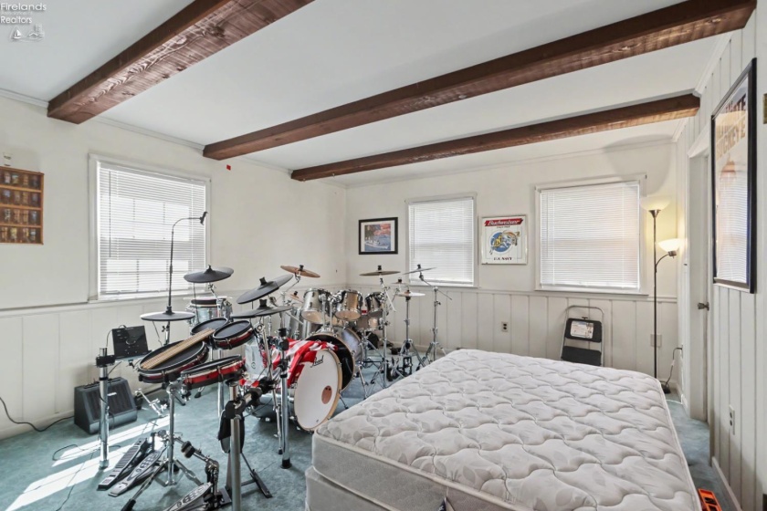 11 Countryside Drive, Greenwich, 44837, 3 Bedrooms Bedrooms, ,2 BathroomsBathrooms,Residential,For Sale,Countryside,20262411