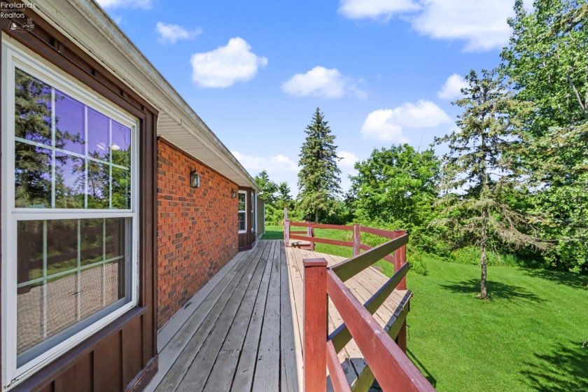 11 Countryside Drive, Greenwich, 44837, 3 Bedrooms Bedrooms, ,2 BathroomsBathrooms,Residential,For Sale,Countryside,20262411