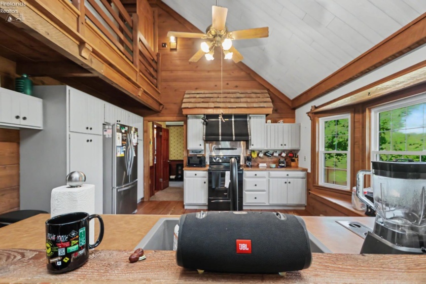 11 Countryside Drive, Greenwich, 44837, 3 Bedrooms Bedrooms, ,2 BathroomsBathrooms,Residential,For Sale,Countryside,20262411