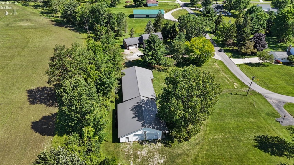 11 Countryside Drive, Greenwich, 44837, 3 Bedrooms Bedrooms, ,2 BathroomsBathrooms,Residential,For Sale,Countryside,20262411