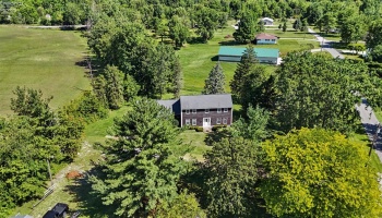 11 Countryside Drive, Greenwich, 44837, 3 Bedrooms Bedrooms, ,2 BathroomsBathrooms,Residential,For Sale,Countryside,20262411