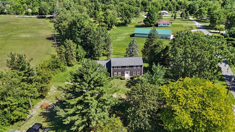11 Countryside Drive, Greenwich, 44837, 3 Bedrooms Bedrooms, ,2 BathroomsBathrooms,Residential,For Sale,Countryside,20262411