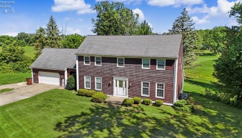 11 Countryside Drive, Greenwich, 44837, 3 Bedrooms Bedrooms, ,2 BathroomsBathrooms,Residential,For Sale,Countryside,20262411