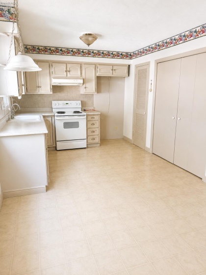 810 Taylor Avenue, Huron, 44839, 3 Bedrooms Bedrooms, ,2 BathroomsBathrooms,Residential,For Sale,Taylor,20262356