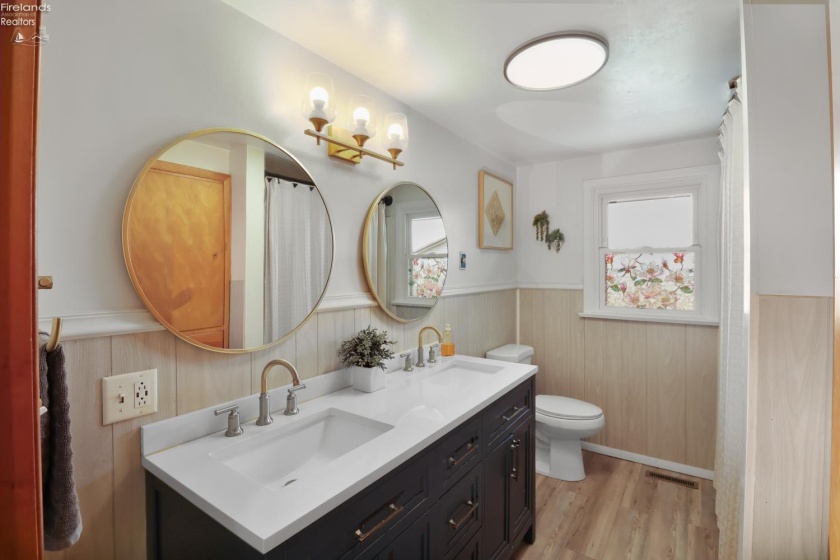 1778 Main Street, Bellevue, 44811, 4 Bedrooms Bedrooms, ,2 BathroomsBathrooms,Residential,For Sale,Main,20262260