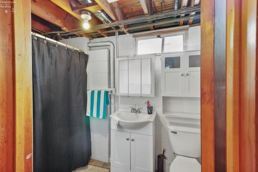 1778 Main Street, Bellevue, 44811, 4 Bedrooms Bedrooms, ,2 BathroomsBathrooms,Residential,For Sale,Main,20262260