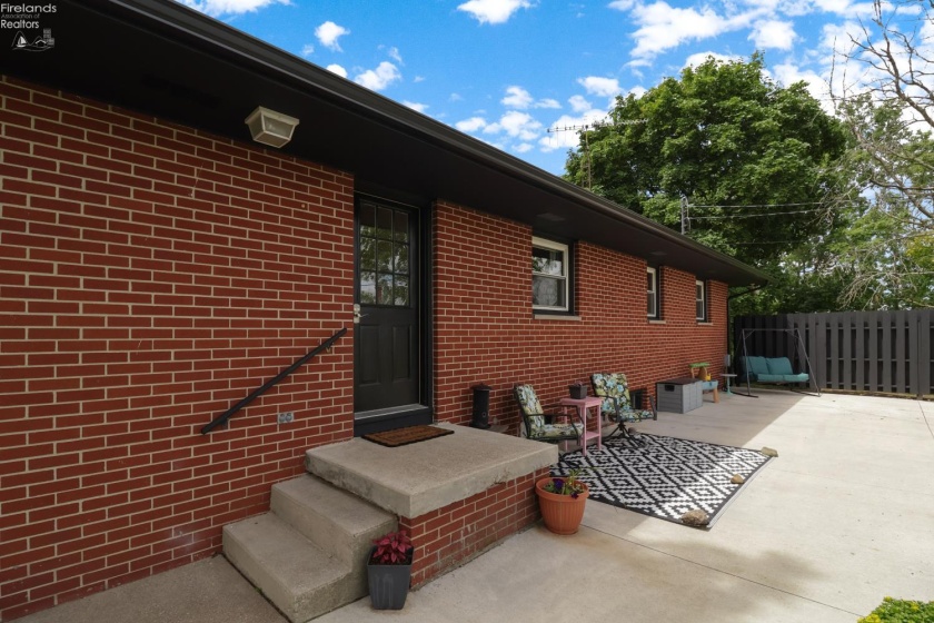 1778 Main Street, Bellevue, 44811, 4 Bedrooms Bedrooms, ,2 BathroomsBathrooms,Residential,For Sale,Main,20262260