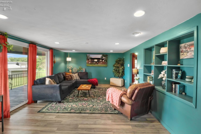 1778 Main Street, Bellevue, 44811, 4 Bedrooms Bedrooms, ,2 BathroomsBathrooms,Residential,For Sale,Main,20262260