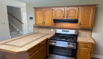 5028 Oakview Drive, Vermilion, 44089, 3 Bedrooms Bedrooms, ,2 BathroomsBathrooms,Residential,For Sale,Oakview,20262417