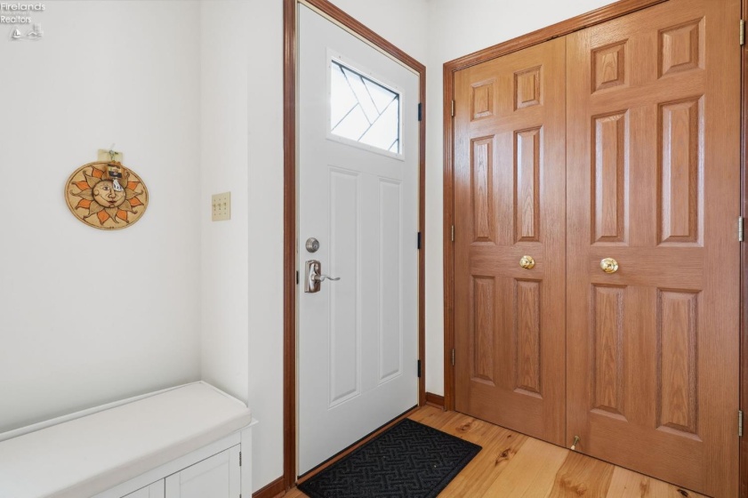 377 Lighthouse, Marblehead, 43440, 2 Bedrooms Bedrooms, ,2 BathroomsBathrooms,Residential,For Sale,Lighthouse,20262412
