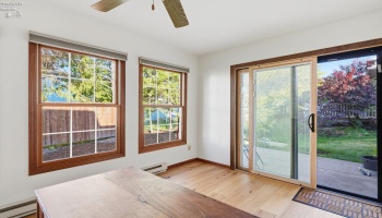 377 Lighthouse, Marblehead, 43440, 2 Bedrooms Bedrooms, ,2 BathroomsBathrooms,Residential,For Sale,Lighthouse,20262412