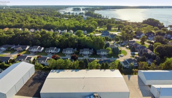 377 Lighthouse, Marblehead, 43440, 2 Bedrooms Bedrooms, ,2 BathroomsBathrooms,Residential,For Sale,Lighthouse,20262412