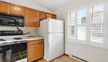377 Lighthouse, Marblehead, 43440, 2 Bedrooms Bedrooms, ,2 BathroomsBathrooms,Residential,For Sale,Lighthouse,20262412