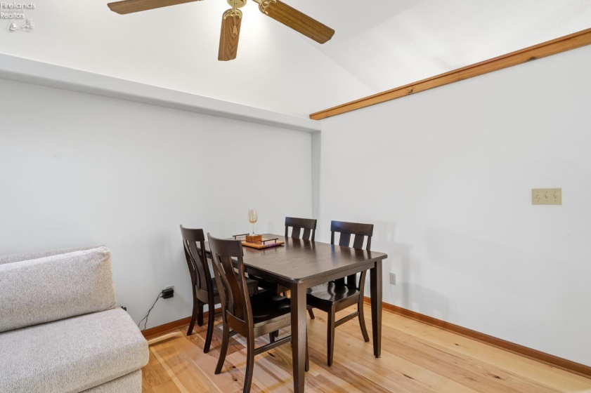 377 Lighthouse, Marblehead, 43440, 2 Bedrooms Bedrooms, ,2 BathroomsBathrooms,Residential,For Sale,Lighthouse,20262412