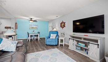 176 Clinton Reef Drive, Port Clinton, 43452, 2 Bedrooms Bedrooms, ,1 BathroomBathrooms,Residential,For Sale,Clinton Reef,20262405
