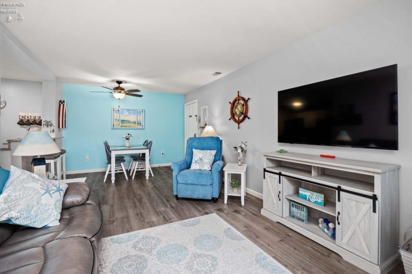 176 Clinton Reef Drive, Port Clinton, 43452, 2 Bedrooms Bedrooms, ,1 BathroomBathrooms,Residential,For Sale,Clinton Reef,20262405