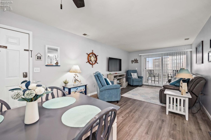 176 Clinton Reef Drive, Port Clinton, 43452, 2 Bedrooms Bedrooms, ,1 BathroomBathrooms,Residential,For Sale,Clinton Reef,20262405