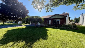 413 Pennsylvania Avenue, Sandusky, 44870, 3 Bedrooms Bedrooms, ,2 BathroomsBathrooms,Residential,For Sale,Pennsylvania,20262389 413 Pennsylvania Avenue, Sandusky, 44870, 3 Bedrooms Bedrooms, ,2 BathroomsBathrooms,Residential,For Sale,Pennsylvania,20262389