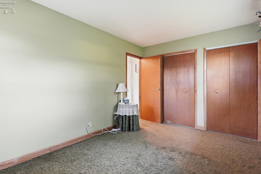111 10th Street, Port Clinton, 43452, 3 Bedrooms Bedrooms, ,2 BathroomsBathrooms,Residential,For Sale,10th,20262418