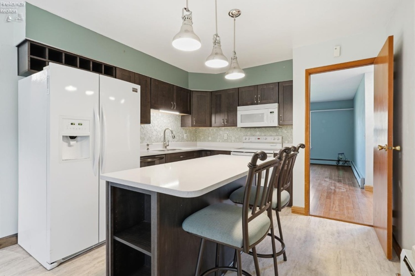 111 10th Street, Port Clinton, 43452, 3 Bedrooms Bedrooms, ,2 BathroomsBathrooms,Residential,For Sale,10th,20262418