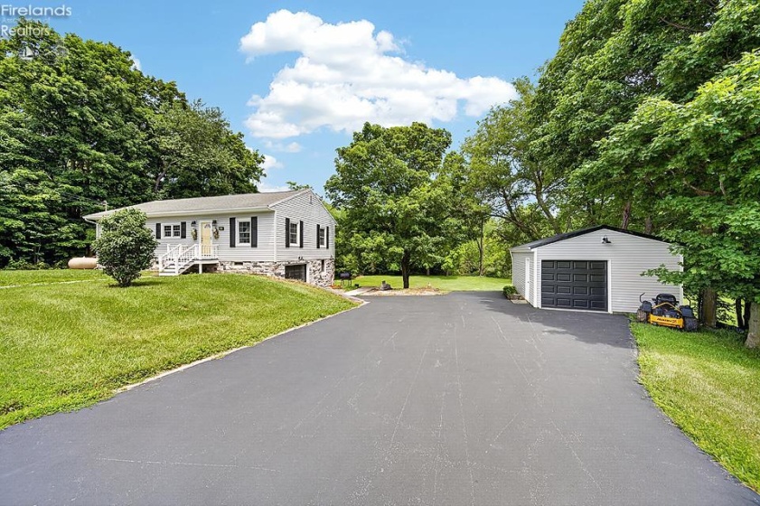 3511 State Route 18, Tiffin, 44883, 3 Bedrooms Bedrooms, ,2 BathroomsBathrooms,Residential,For Sale,State Route 18,20262404