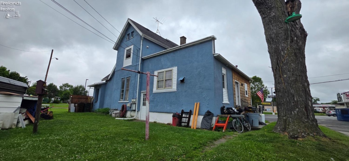 204 Sandusky Street, Tiffin, 44883, ,Multiple Units,For Sale,Sandusky,20262430