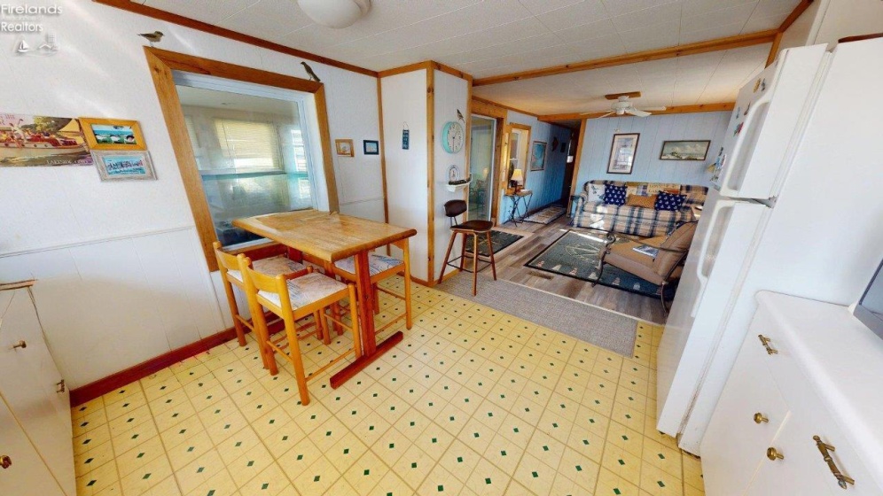 2175 Catawba Road, Port Clinton, 43452, 2 Bedrooms Bedrooms, ,1 BathroomBathrooms,Residential,For Sale,Catawba,20262414