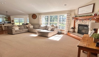 1052 Arrowhead, Vermilion, 44089, 3 Bedrooms Bedrooms, ,3 BathroomsBathrooms,Residential,For Sale,Arrowhead,20262385