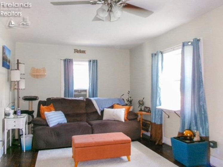 514 Kensington, Bellevue, 44811, 2 Bedrooms Bedrooms, ,1 BathroomBathrooms,Residential,For Sale,Kensington,20262287