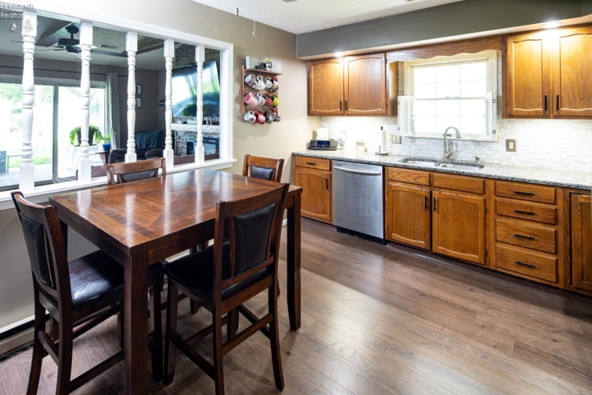 21 Brookview Drive, Fremont, 43420, 2 Bedrooms Bedrooms, ,2 BathroomsBathrooms,Residential,For Sale,Brookview,20262324