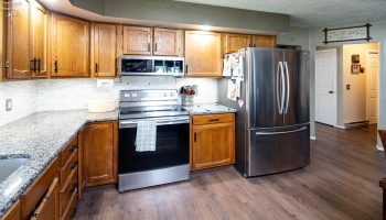 21 Brookview Drive, Fremont, 43420, 2 Bedrooms Bedrooms, ,2 BathroomsBathrooms,Residential,For Sale,Brookview,20262324