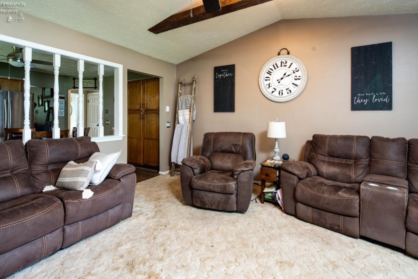 21 Brookview Drive, Fremont, 43420, 2 Bedrooms Bedrooms, ,2 BathroomsBathrooms,Residential,For Sale,Brookview,20262324