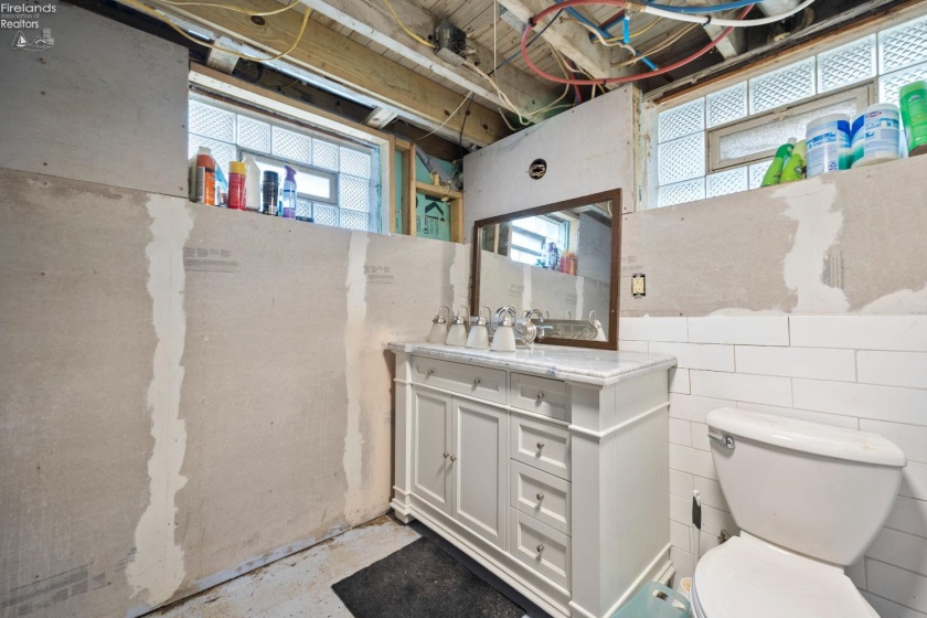 1019 Fifth Street, Sandusky, 44870, 3 Bedrooms Bedrooms, ,2 BathroomsBathrooms,Residential,For Sale,Fifth,20262348