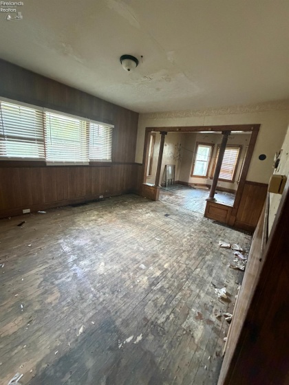 504 Thoman Street, Crestline, 44827, 4 Bedrooms Bedrooms, ,1 BathroomBathrooms,Residential,For Sale,Thoman,20262441