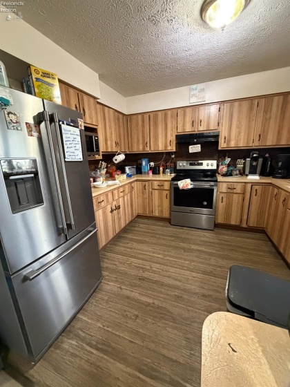 207 Woodbine Street, Willard, 44890, 3 Bedrooms Bedrooms, ,3 BathroomsBathrooms,Residential,For Sale,Woodbine,20262445