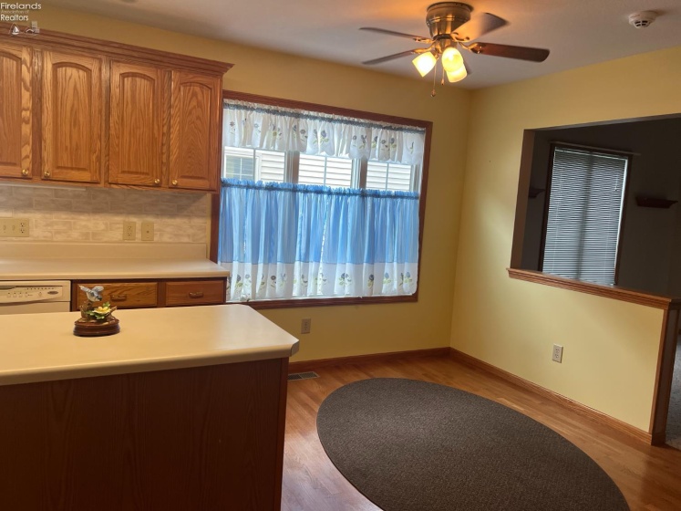 897 Busdeker Lane, Gibsonburg, 43431, 3 Bedrooms Bedrooms, ,3 BathroomsBathrooms,Residential,For Sale,Busdeker,20262152