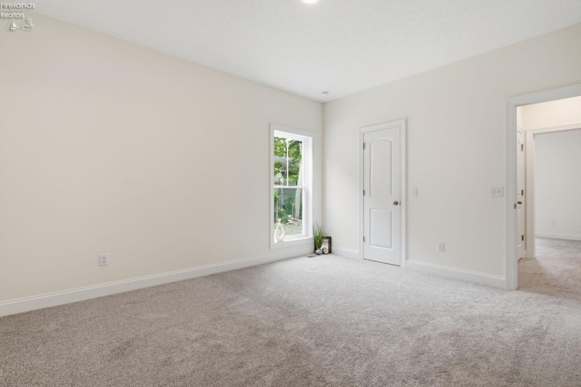 2327 Oak Knoll Drive, Marblehead, 43440, 3 Bedrooms Bedrooms, ,2 BathroomsBathrooms,Residential,For Sale,Oak Knoll,20262397