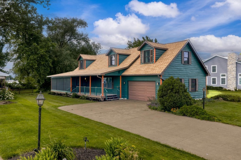2350 s commodore Court, Marblehead, 43440, 4 Bedrooms Bedrooms, ,3 BathroomsBathrooms,Residential,For Sale,s commodore,20262415
