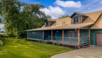 2350 s commodore Court, Marblehead, 43440, 4 Bedrooms Bedrooms, ,3 BathroomsBathrooms,Residential,For Sale,s commodore,20262415