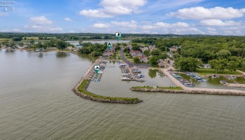 2350 s commodore Court, Marblehead, 43440, 4 Bedrooms Bedrooms, ,3 BathroomsBathrooms,Residential,For Sale,s commodore,20262415