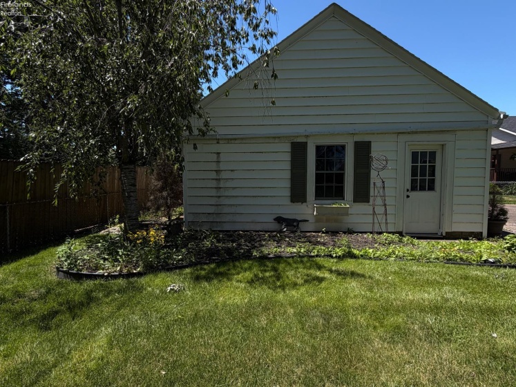 214 48th Street, Sandusky, 44870, 3 Bedrooms Bedrooms, ,2 BathroomsBathrooms,Residential,For Sale,48th,20262439