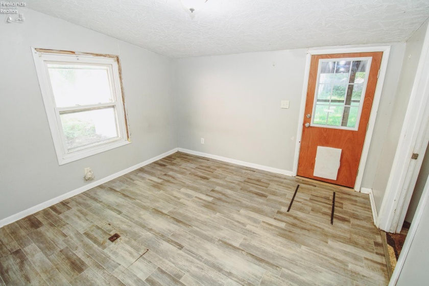 609 Monroe Street, Sandusky, 44870, 2 Bedrooms Bedrooms, ,2 BathroomsBathrooms,Residential,For Sale,Monroe,20262431