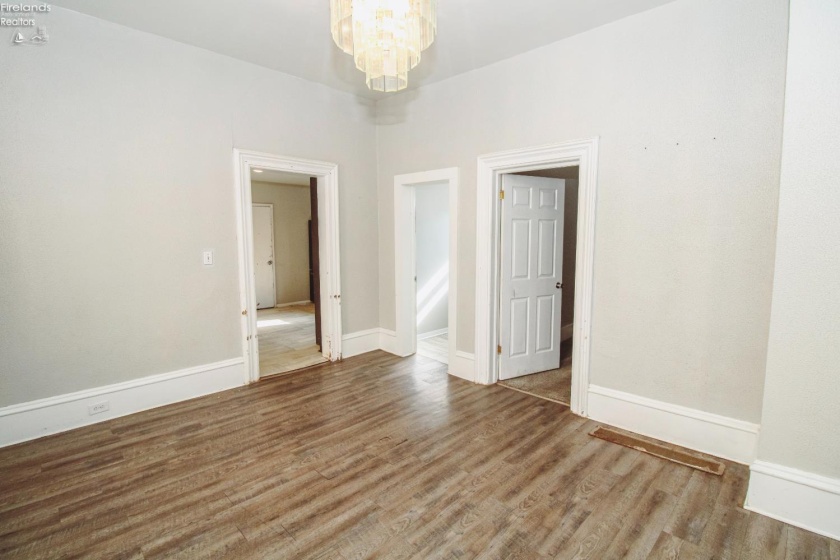 609 Monroe Street, Sandusky, 44870, 2 Bedrooms Bedrooms, ,2 BathroomsBathrooms,Residential,For Sale,Monroe,20262431