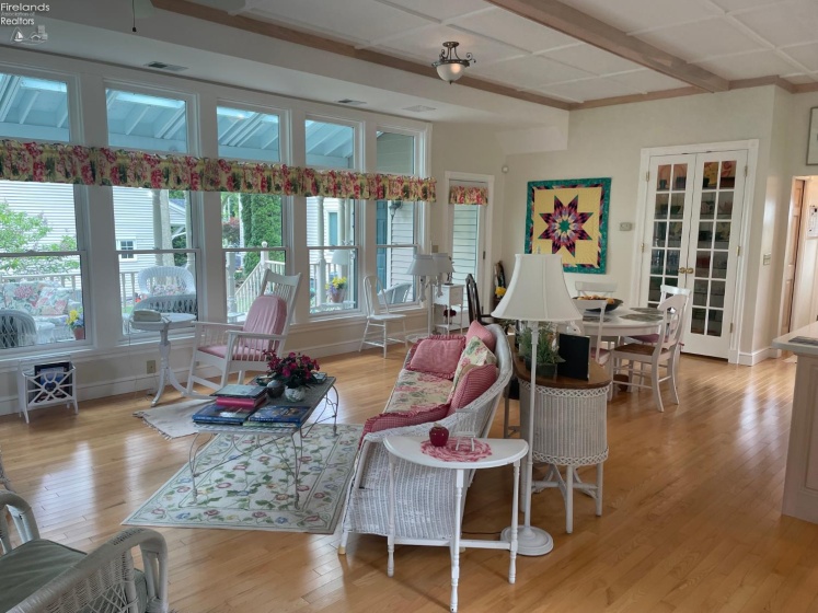 605 Elm Avenue, Lakeside, 43440, 3 Bedrooms Bedrooms, ,2 BathroomsBathrooms,Residential,For Sale,Elm,20262406