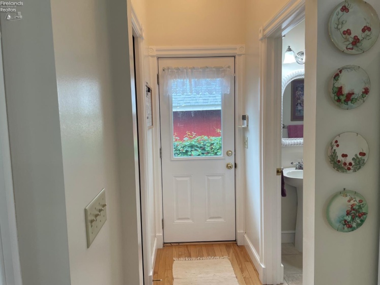 605 Elm Avenue, Lakeside, 43440, 3 Bedrooms Bedrooms, ,2 BathroomsBathrooms,Residential,For Sale,Elm,20262406